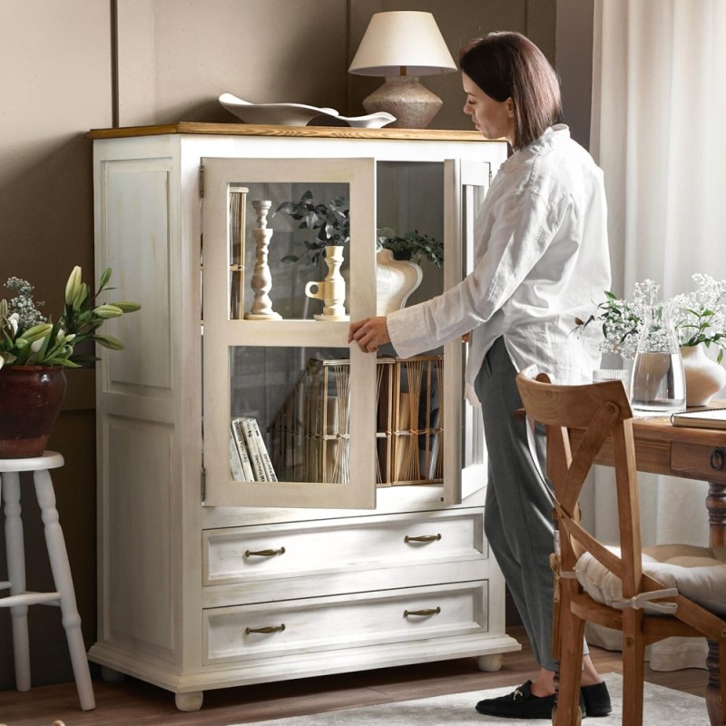 komoda drewniana woskowana, biała komoda, rustykalna komoda, salon, komoda do biura