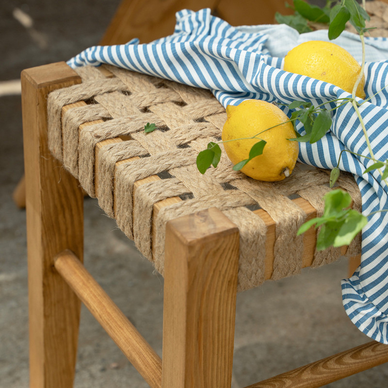 Rustykalny taboret plecione siedzisko - Meblo-Wosk Producent