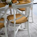 stół kuchenny z krzesłami